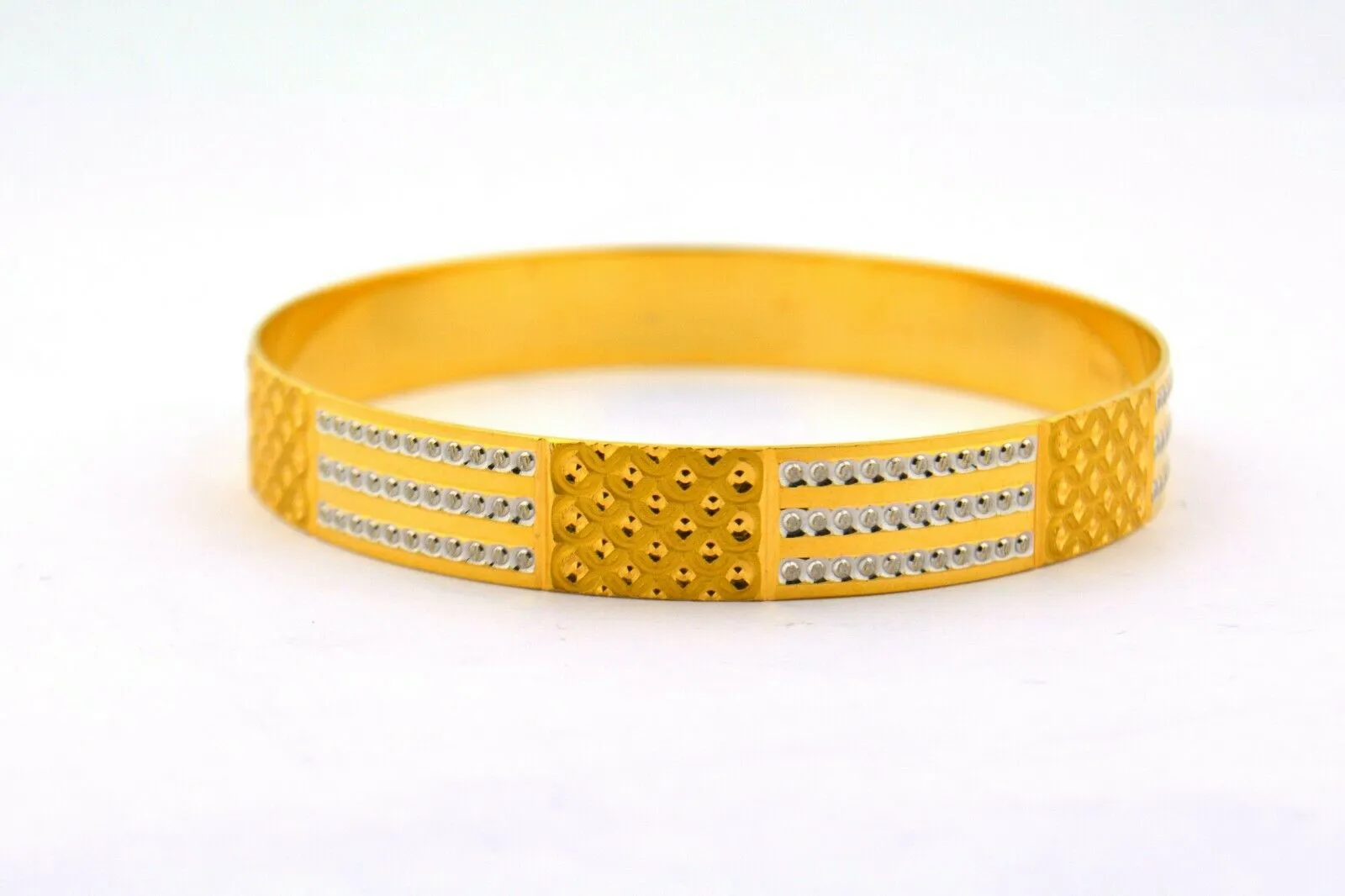 22K Two-Tone Patterned Bangle Bracelet Diamond-Like Cut 10MM Wide 28.6g