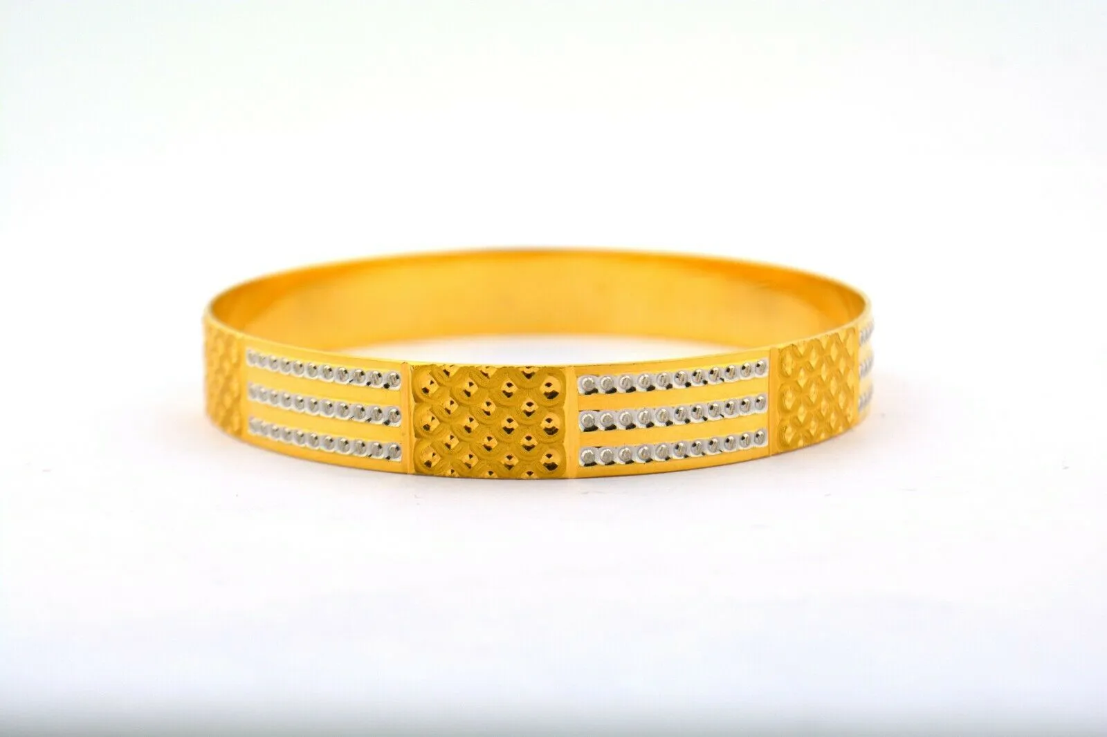 22K Two-Tone Patterned Bangle Bracelet Diamond-Like Cut 10MM Wide 28.6g