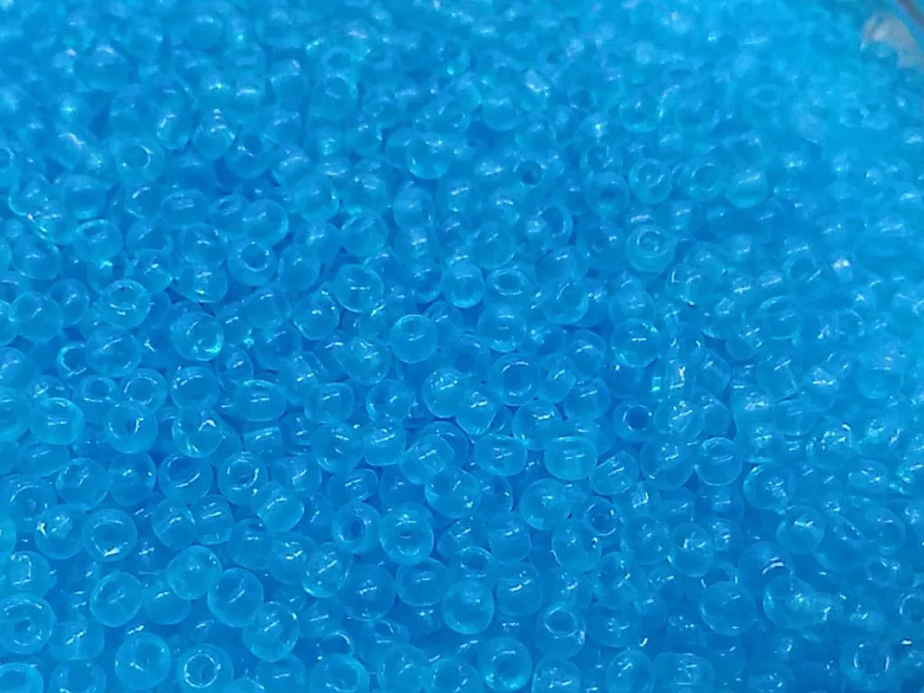 Aqua Transparent Round Rocaille Glass Seed Beads (Wholesale)