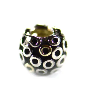 Circle pattern silver beads