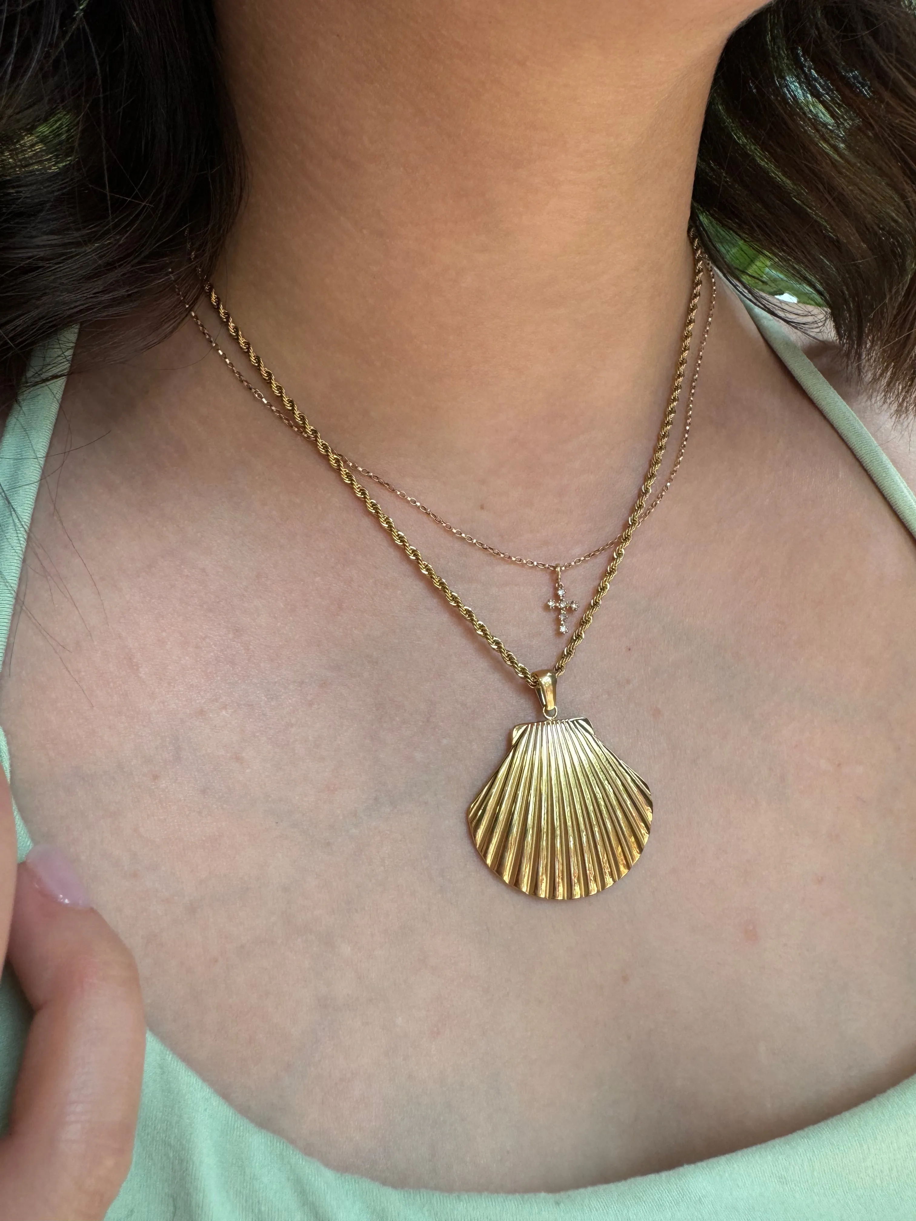 Large Gold Shell Necklace