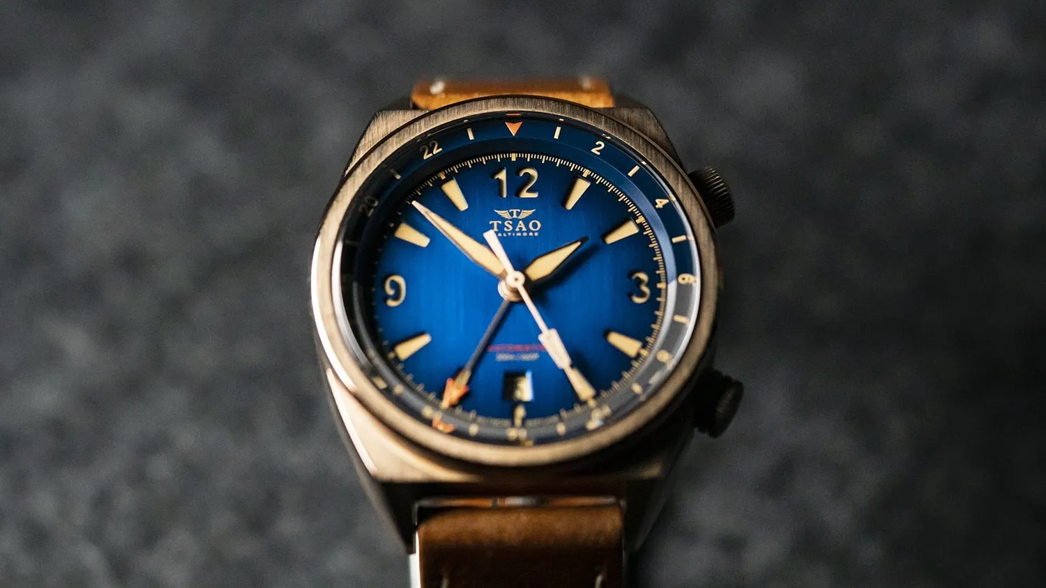 LEGACY BRONZE GMT - ROYAL FUME