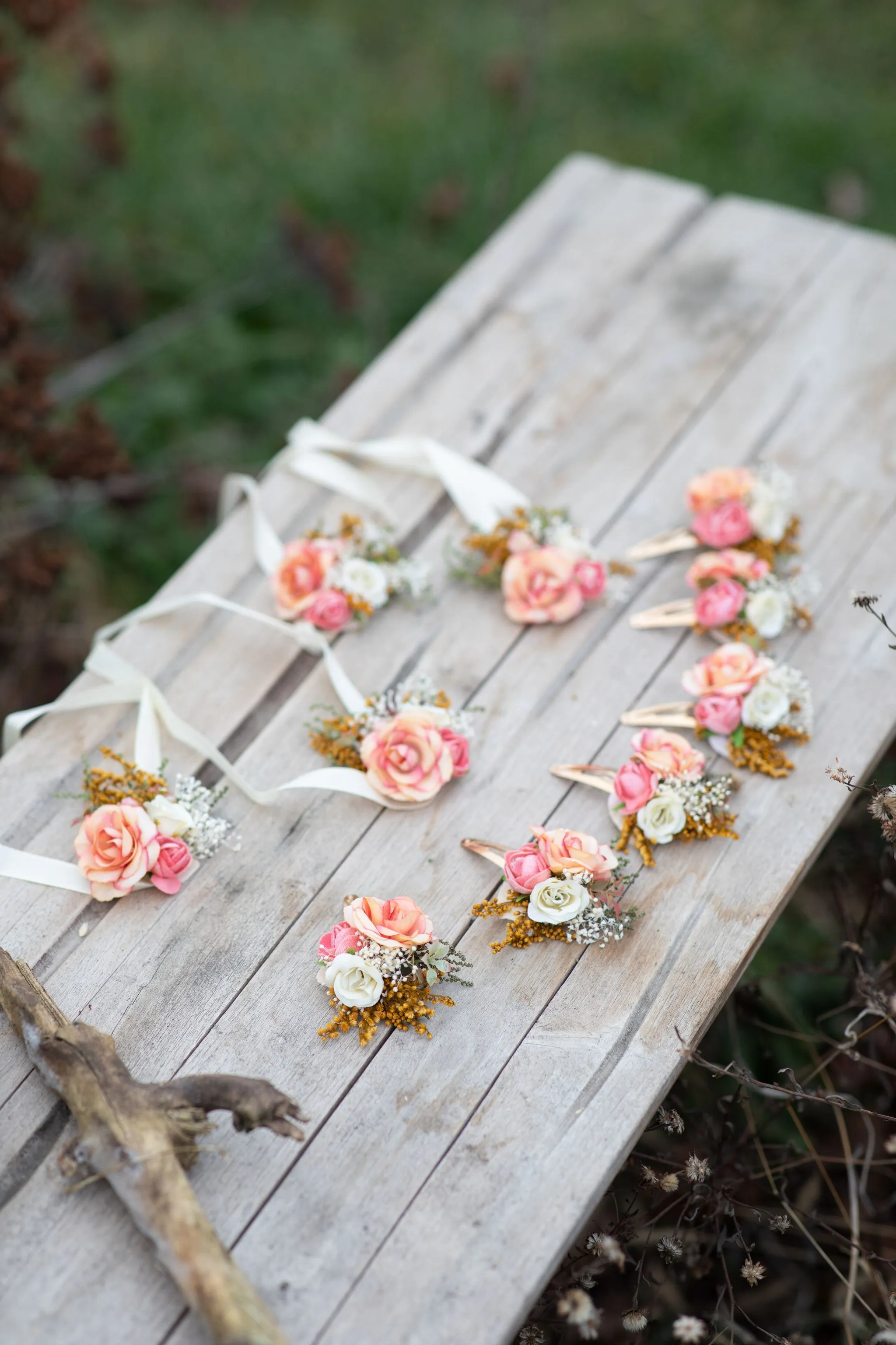 Peach flower bracelets Bridesmaid bracelets Coral wedding wrist corsage Magaela Pastel bracelet for bride Jewellery Wedding flower bracelet